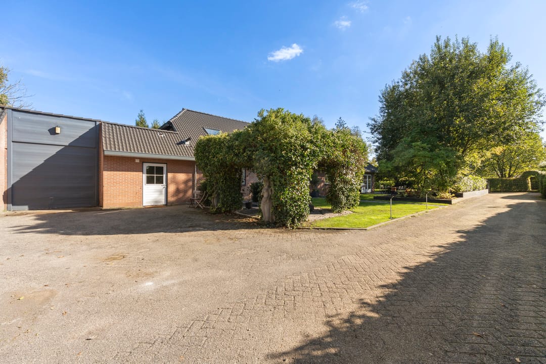 Photo 61 of Kerkdijk 4