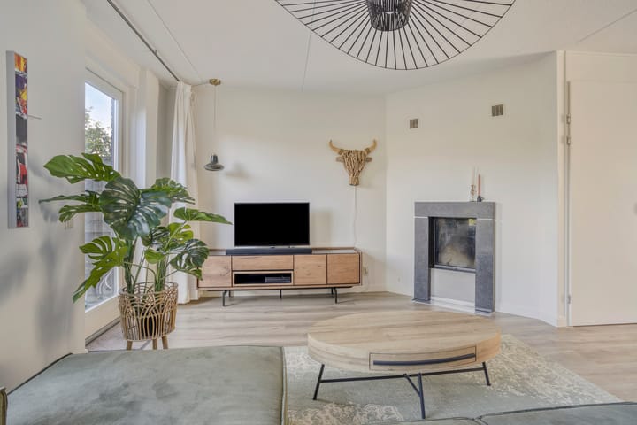 Tussenwoning te koop: Seramstraat 15, Zwolle
