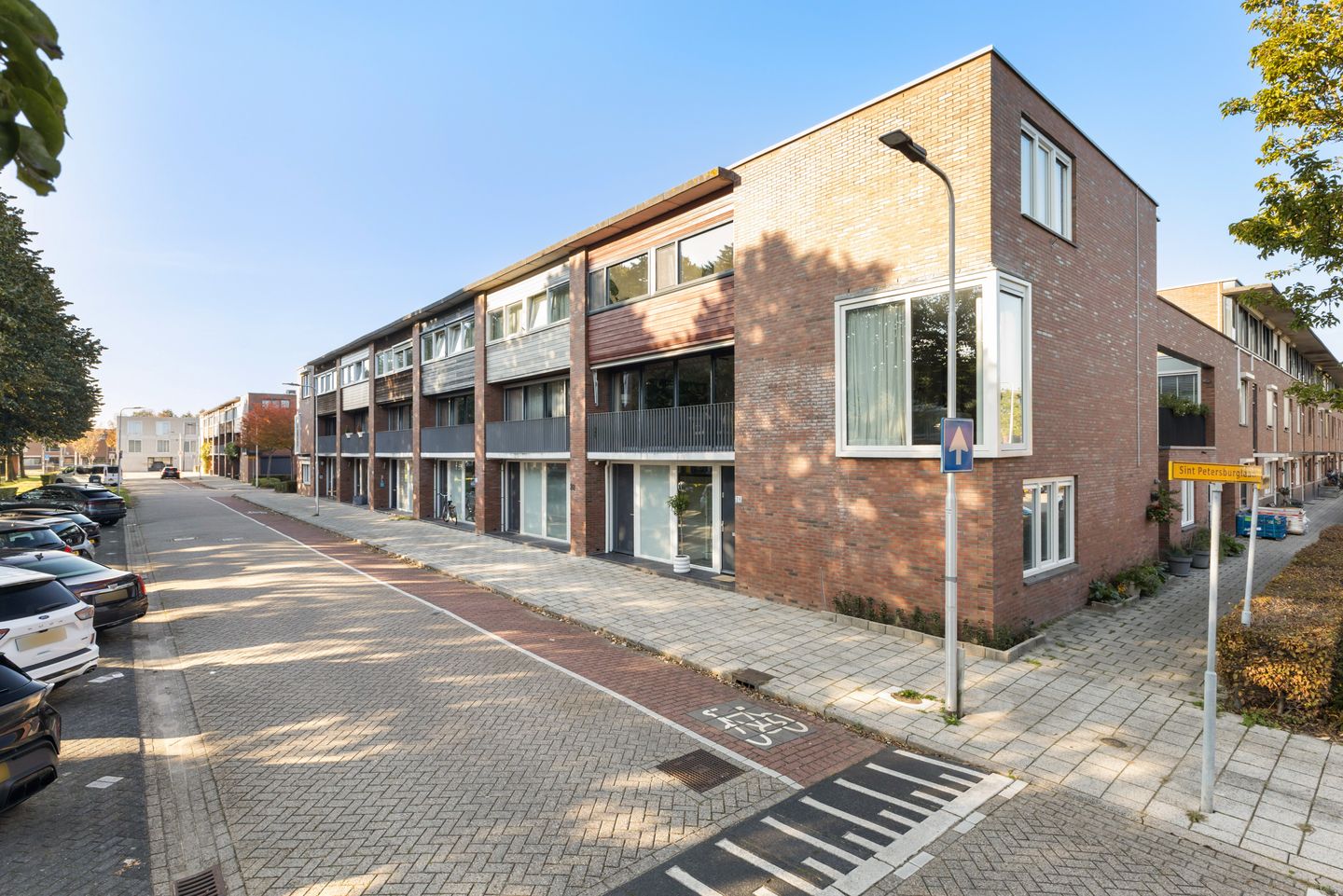 Foto 1 van Sint Petersburglaan 26