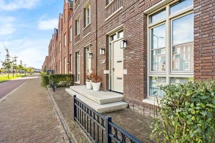 Photo 4 of Laan van Bovenduist 77