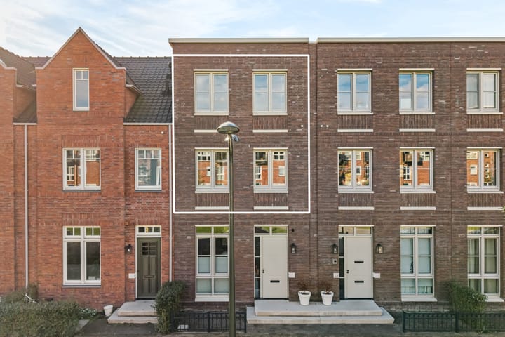 Photo 3 of Laan van Bovenduist 77
