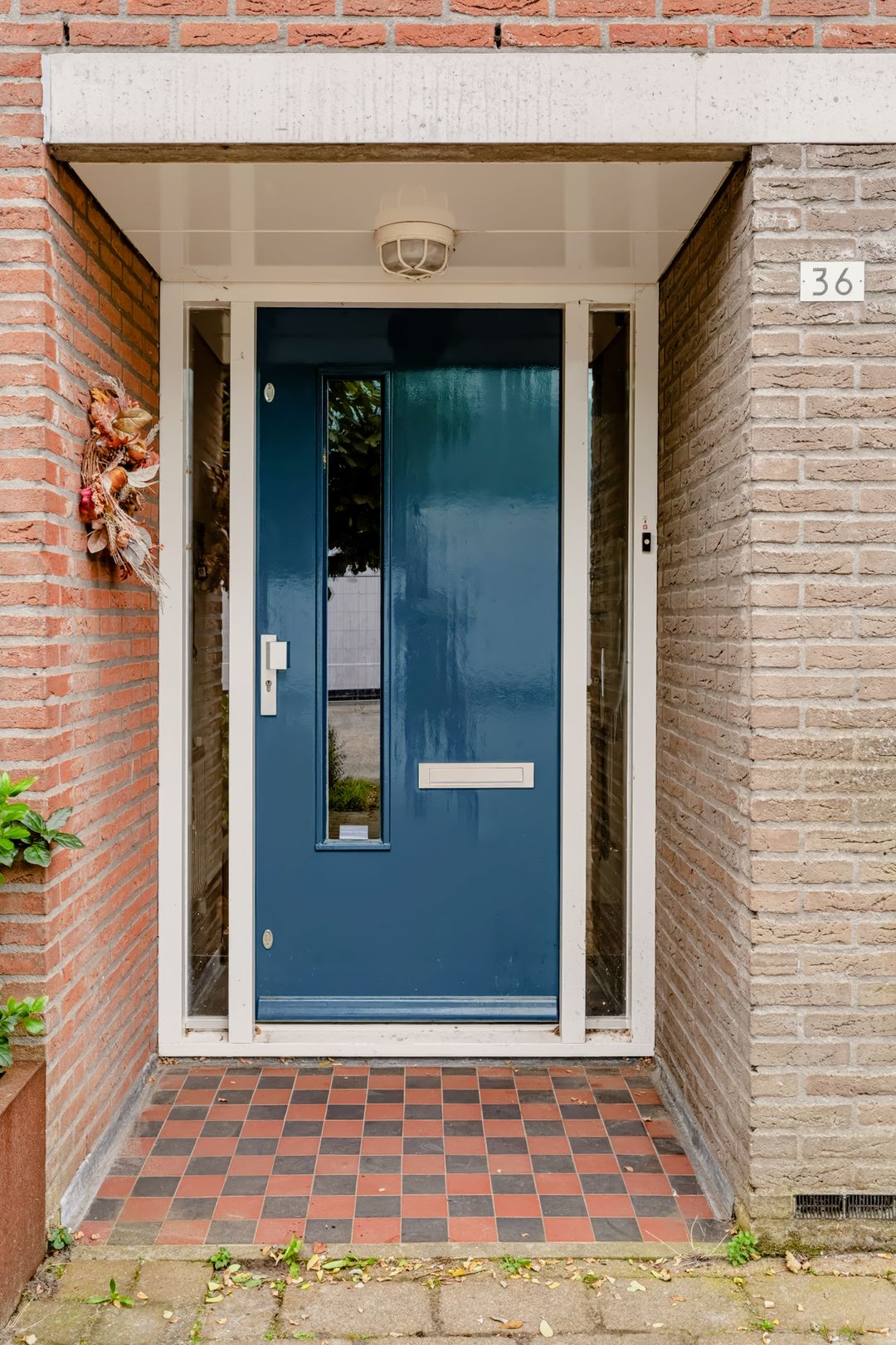 Photo 8 of Dirk Gerhardtstraat 36