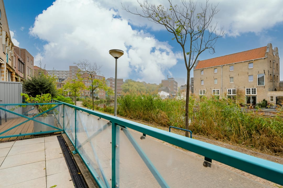 Photo 22 of Dirk Gerhardtstraat 36