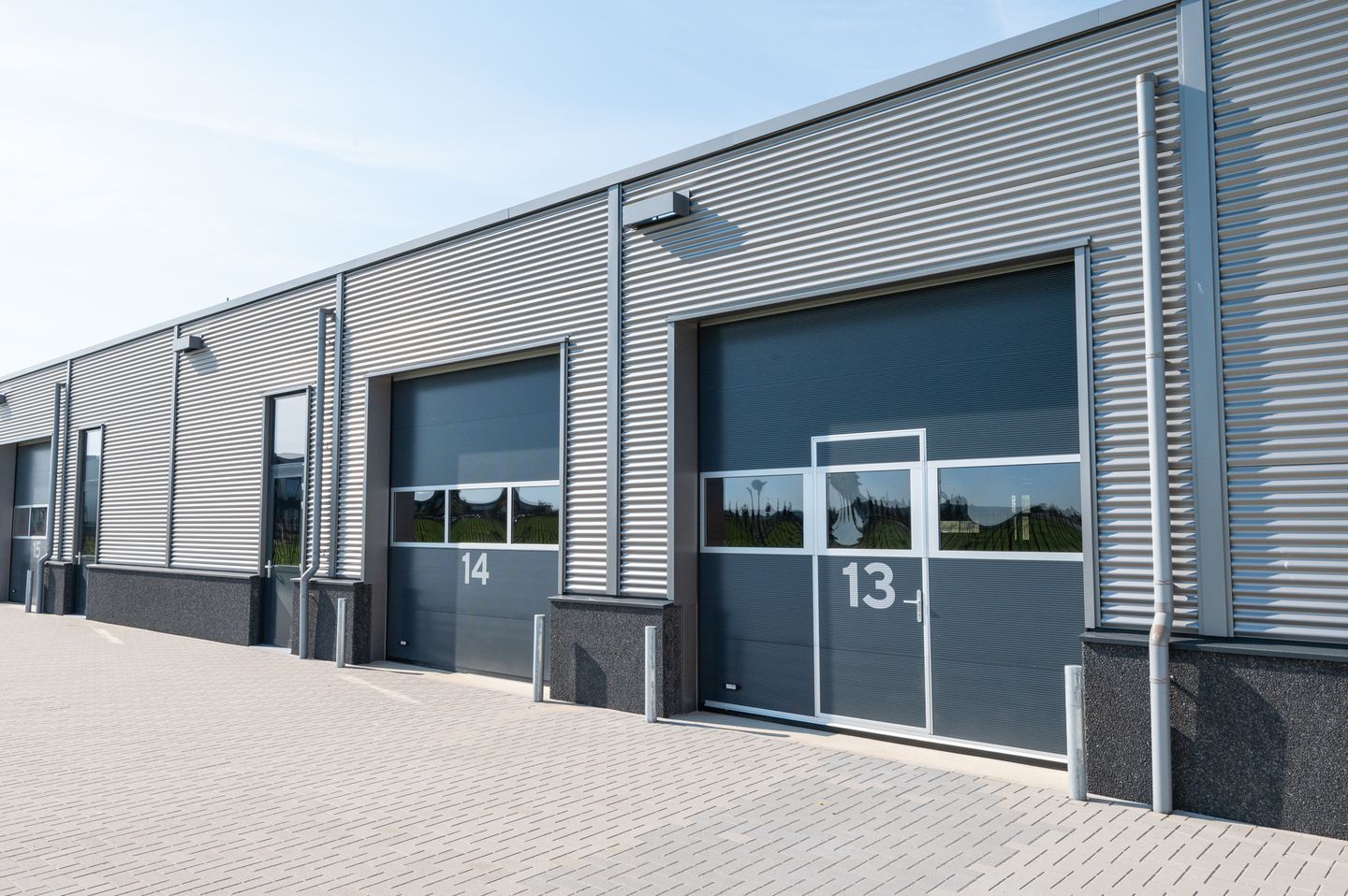 Bekijk foto 4 van Kryptonstraat 32