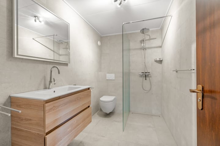 Hoekwoning te koop: Plasweg 27A, Waddinxveen