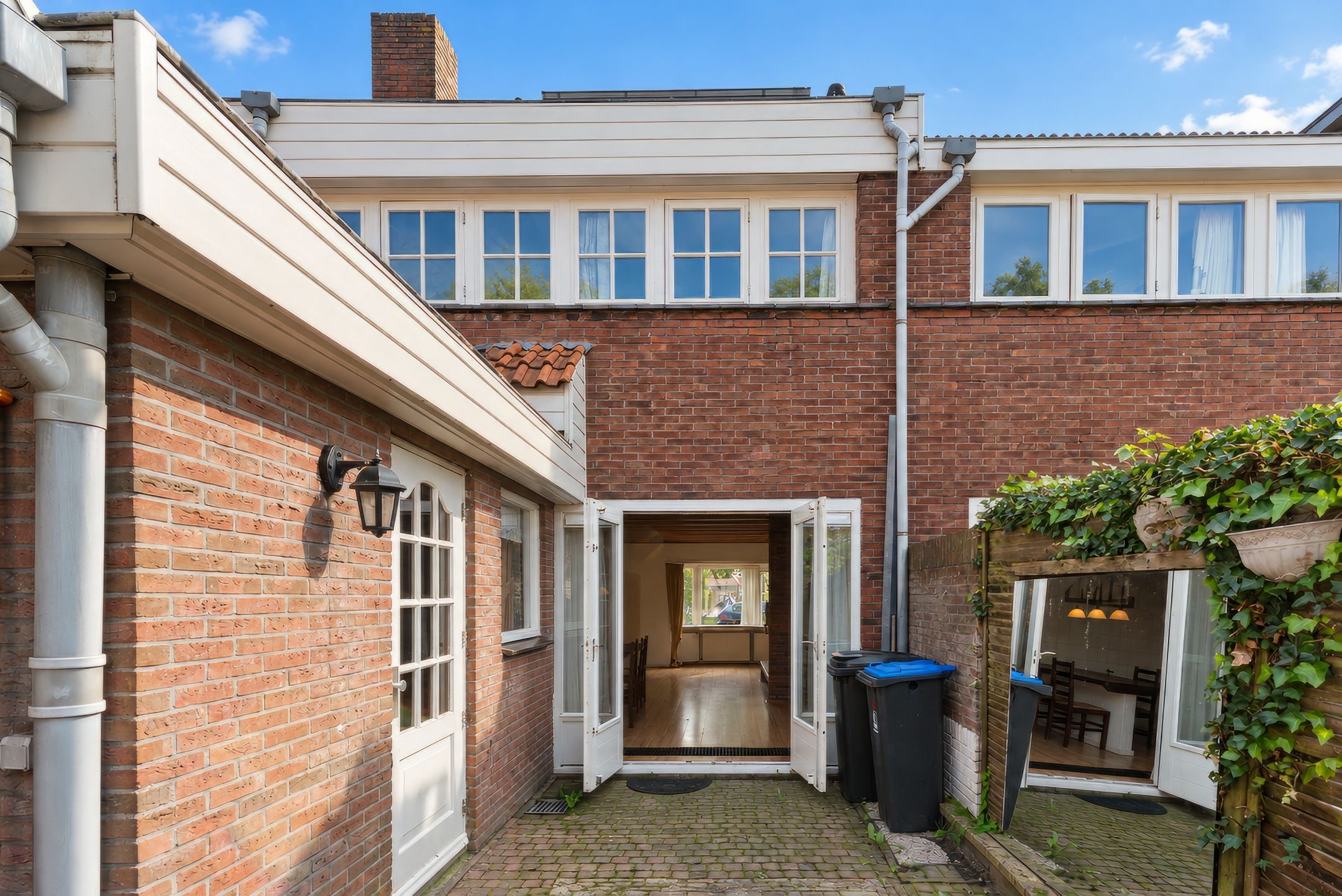 Photo 33 of Wegastraat 39