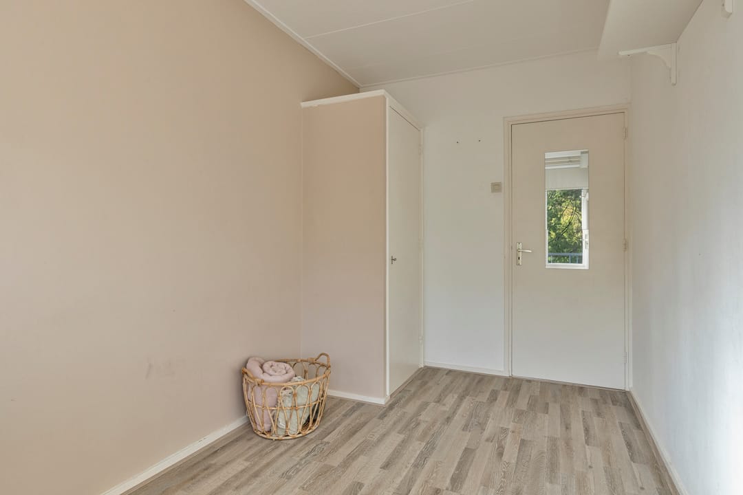 Photo 22 of Lachappellestraat 59-A