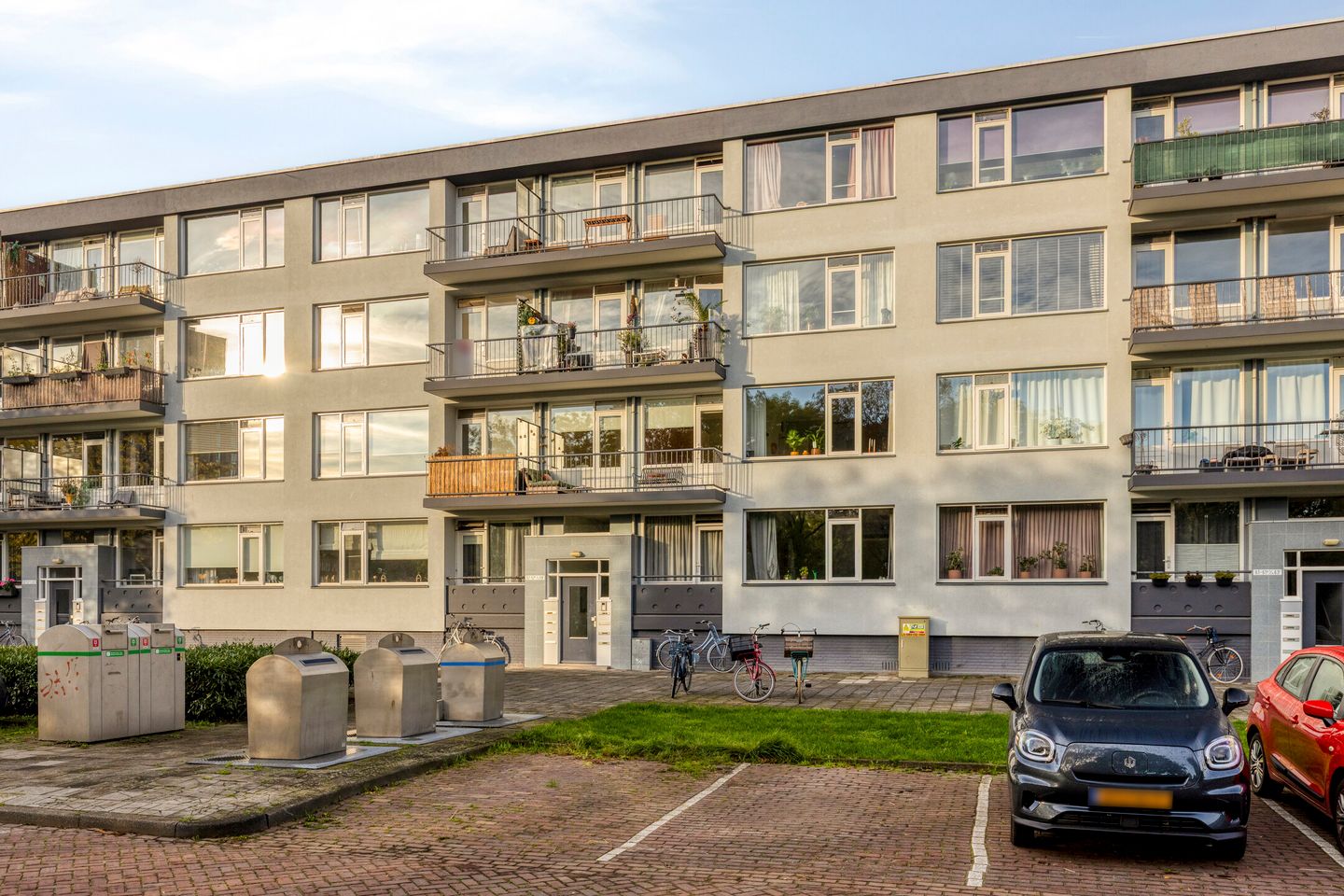 Photo 35 of Lachappellestraat 59-A
