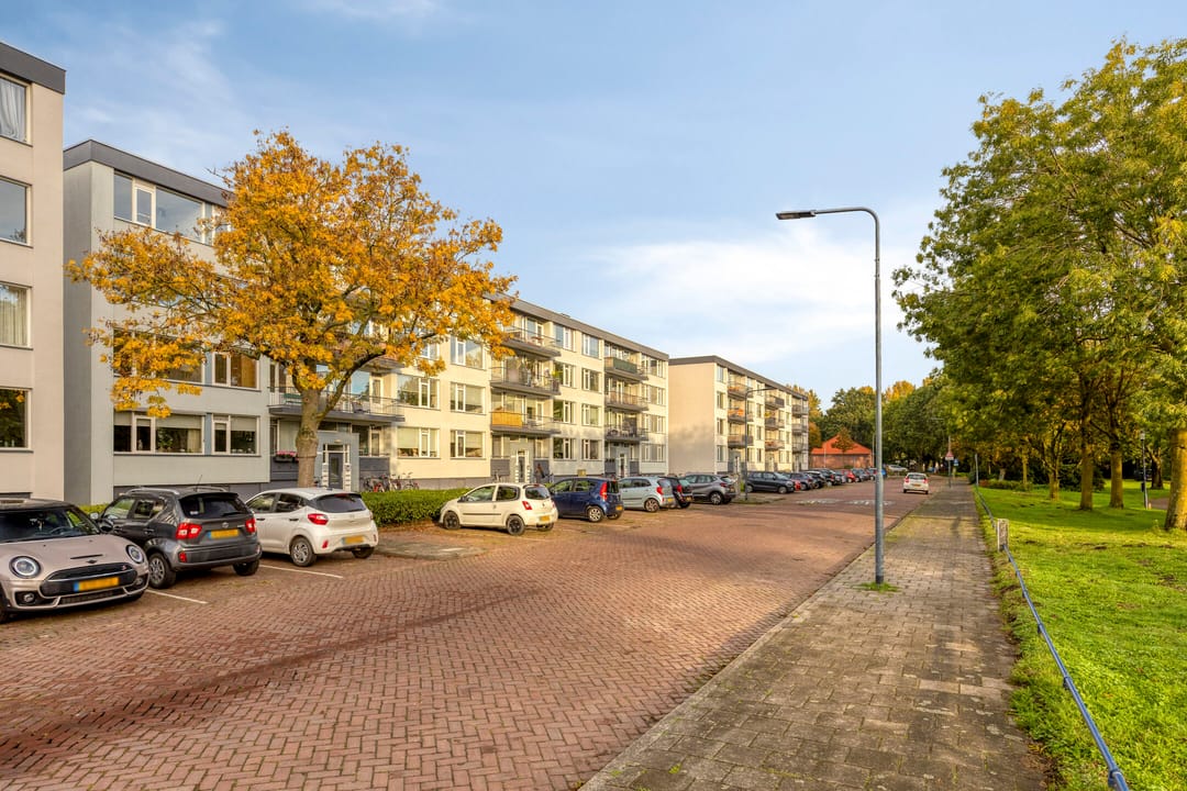 Photo 38 of Lachappellestraat 59-A