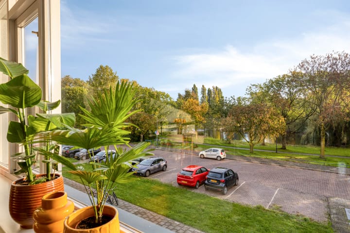 Photo 4 of Lachappellestraat 59-A