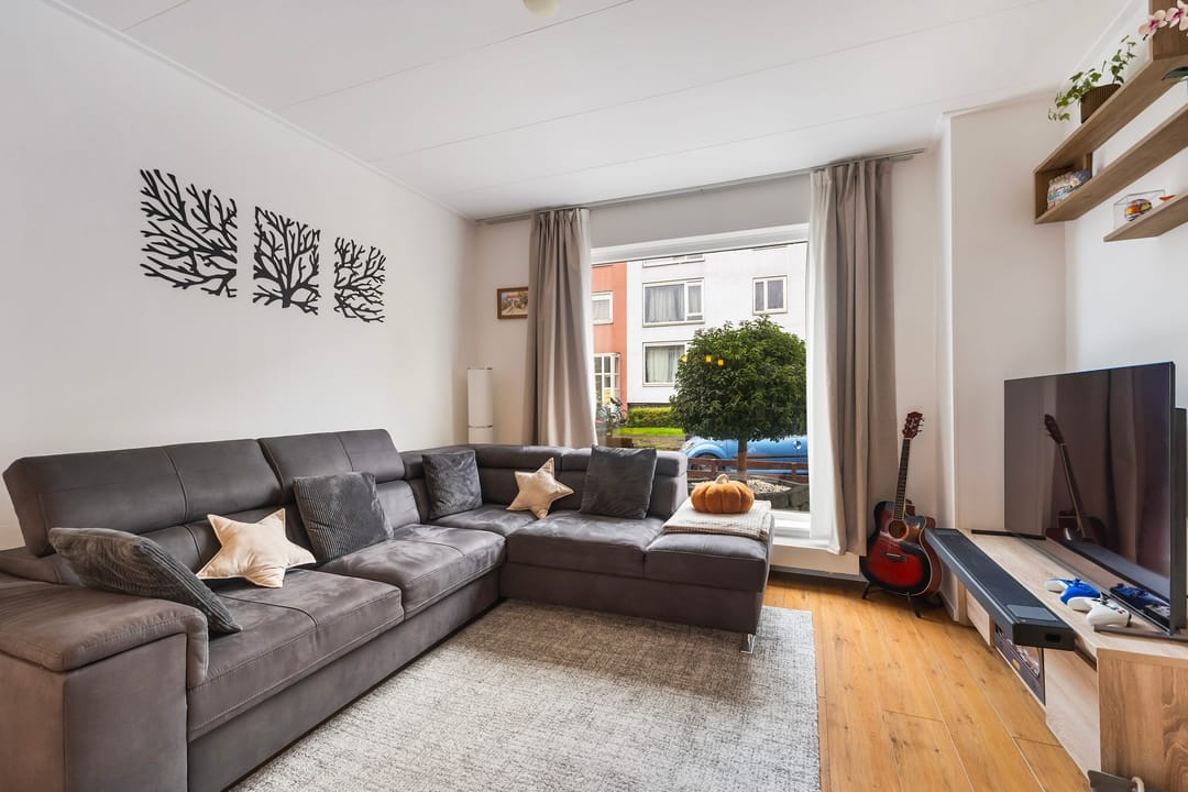 Photo 11 of Cederstraat 7