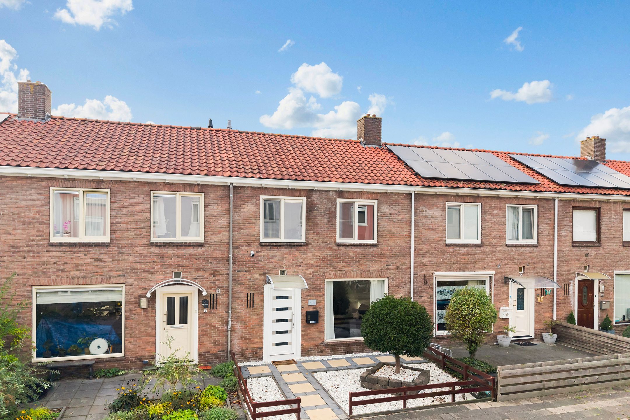 Photo 39 of Cederstraat 7