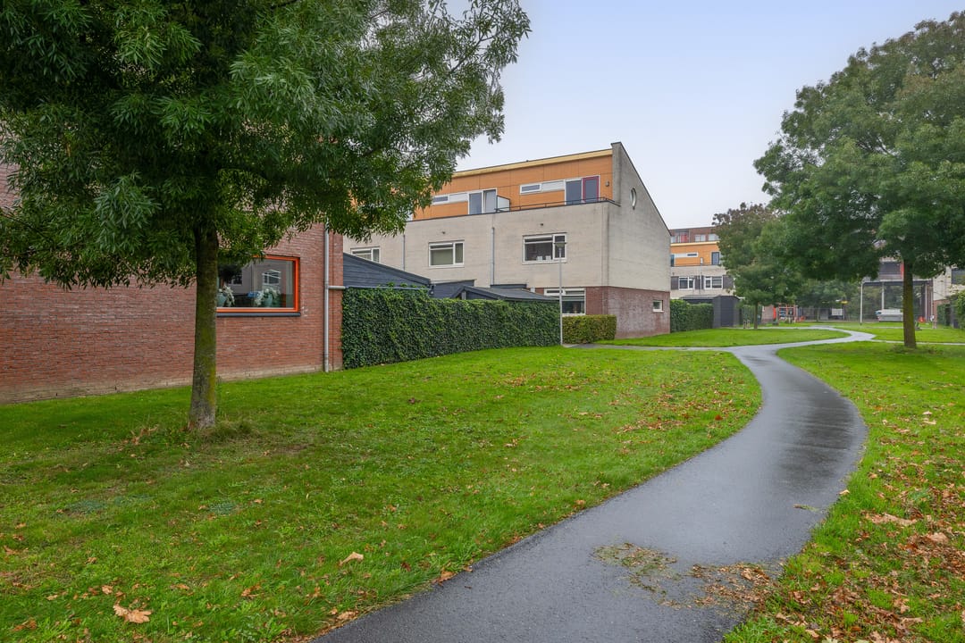 Photo 7 of Eikenlaan 26