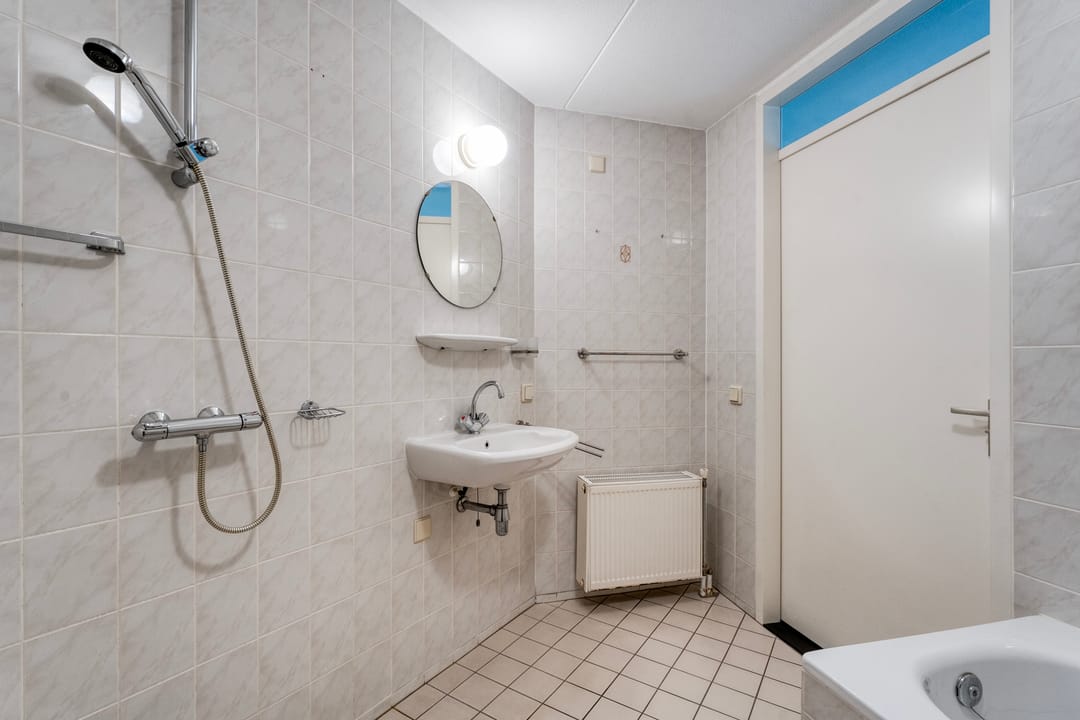 Photo 26 of Bremstraat 22