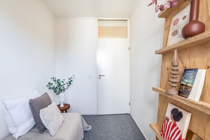 Tussenwoning te koop: Rendierlaan 10, Helmond