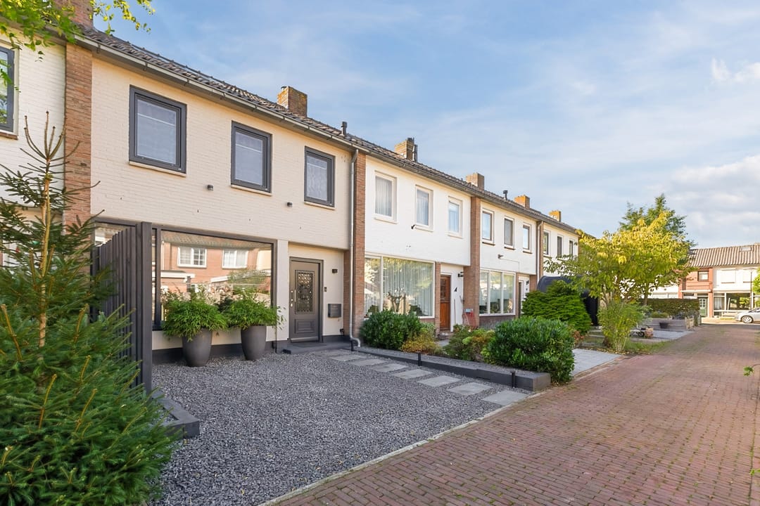 Photo 41 of Herimanstraat 5