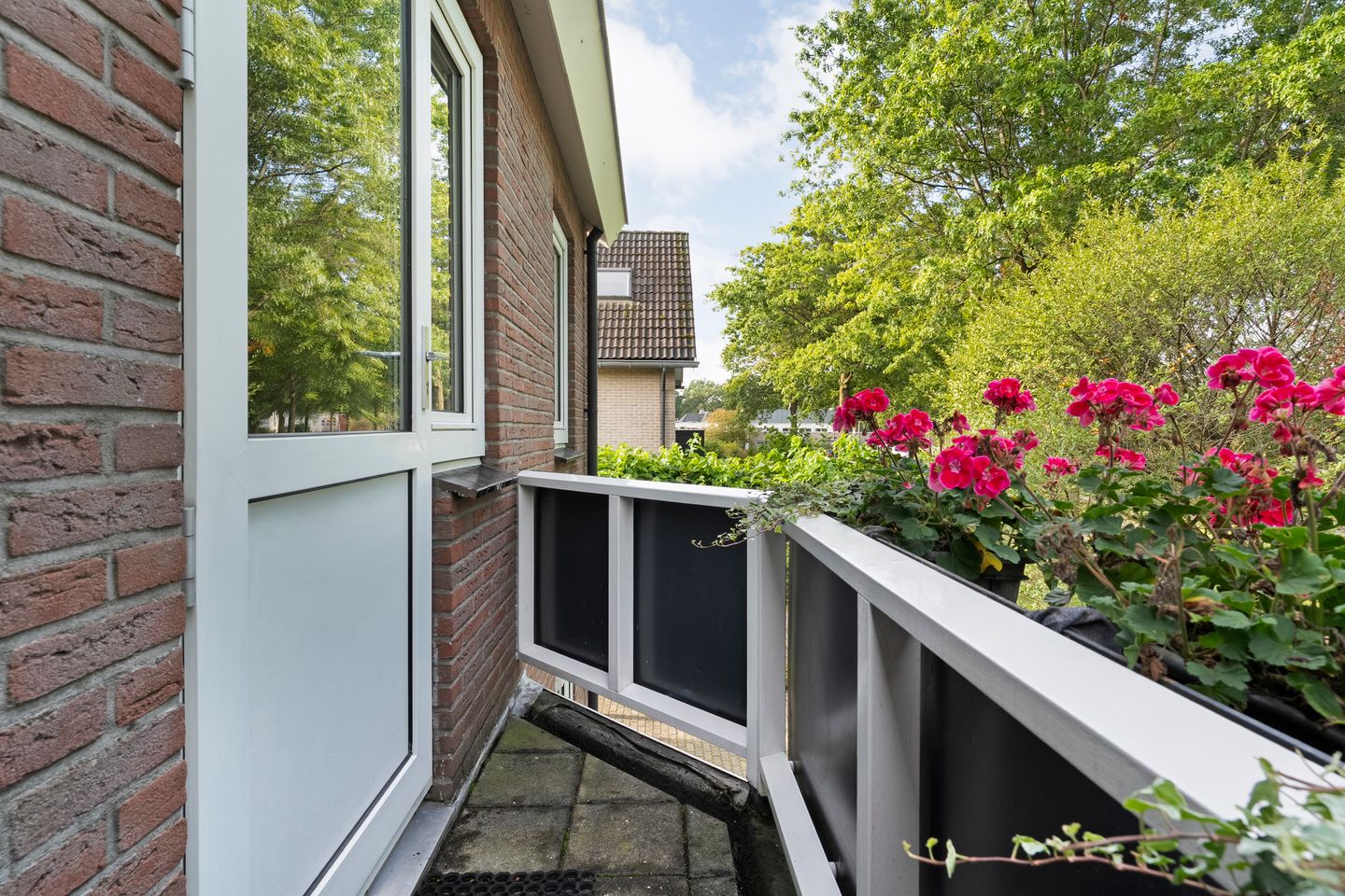 Photo 5 of Roeterskamp 16