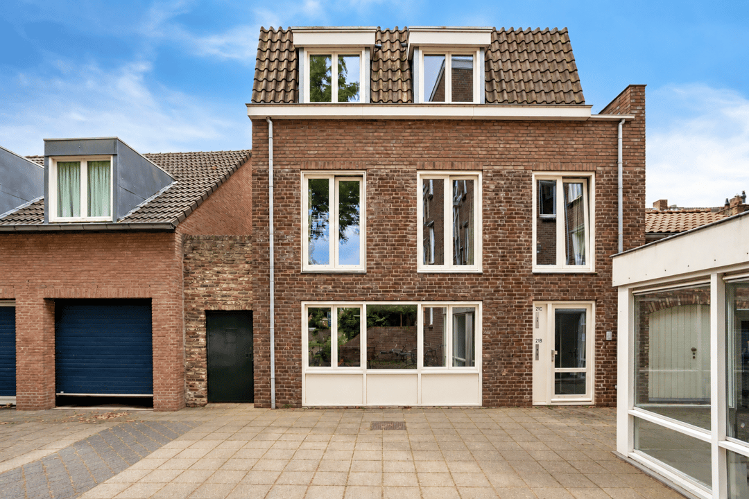 Photo 1 of Bourgogneplein 21