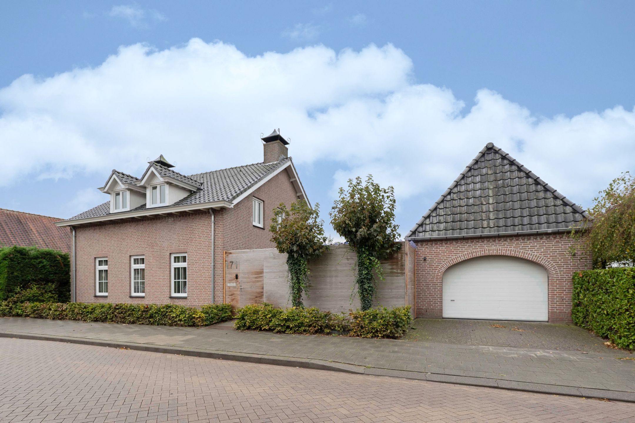 Photo 6 of Onze Lieve Vrouwestraat 171
