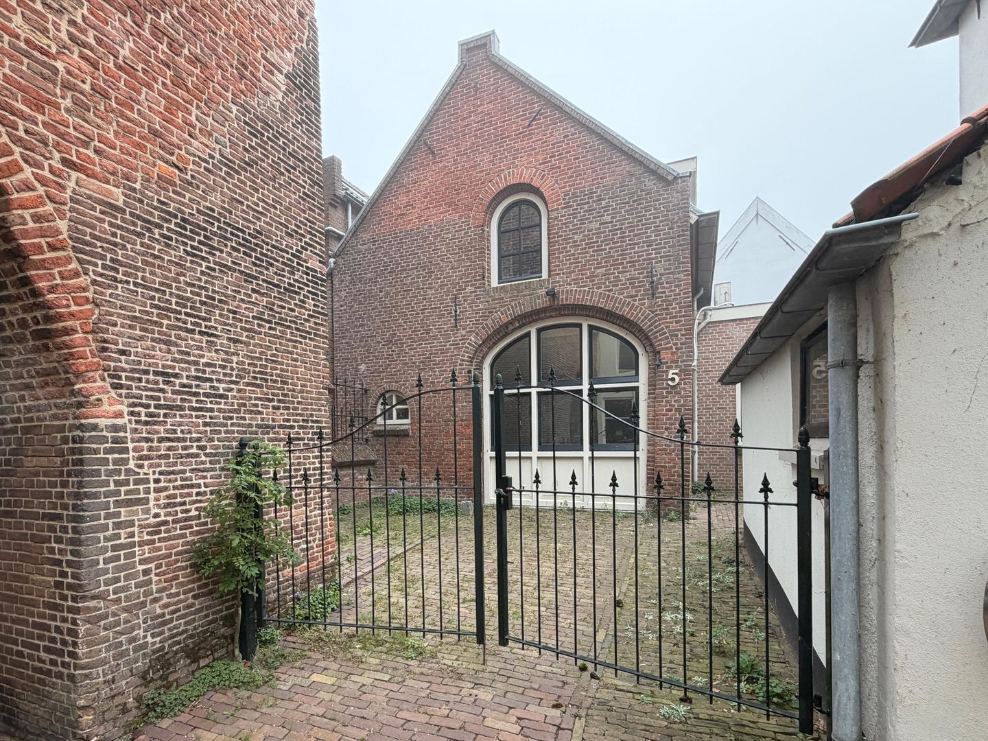 Bekijk foto 1 van Kerkstraat 5