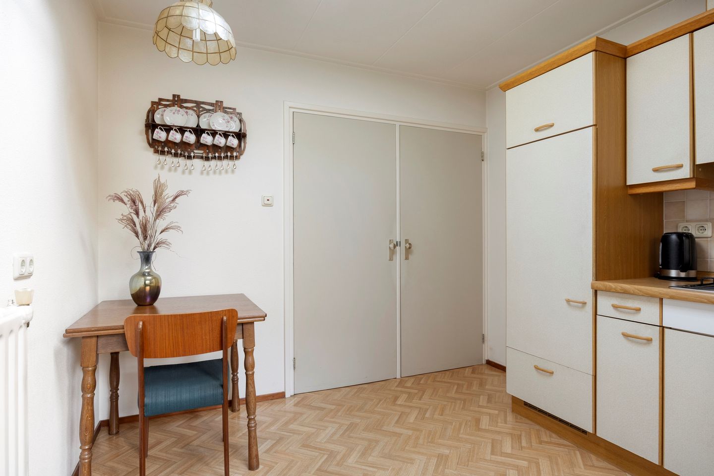 Photo 10 of Beatrixstraat 17
