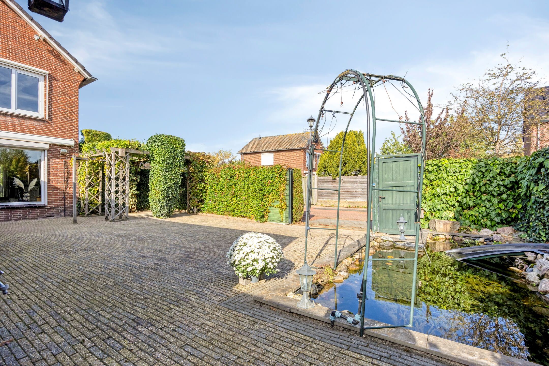 Photo 27 of Beatrixstraat 17