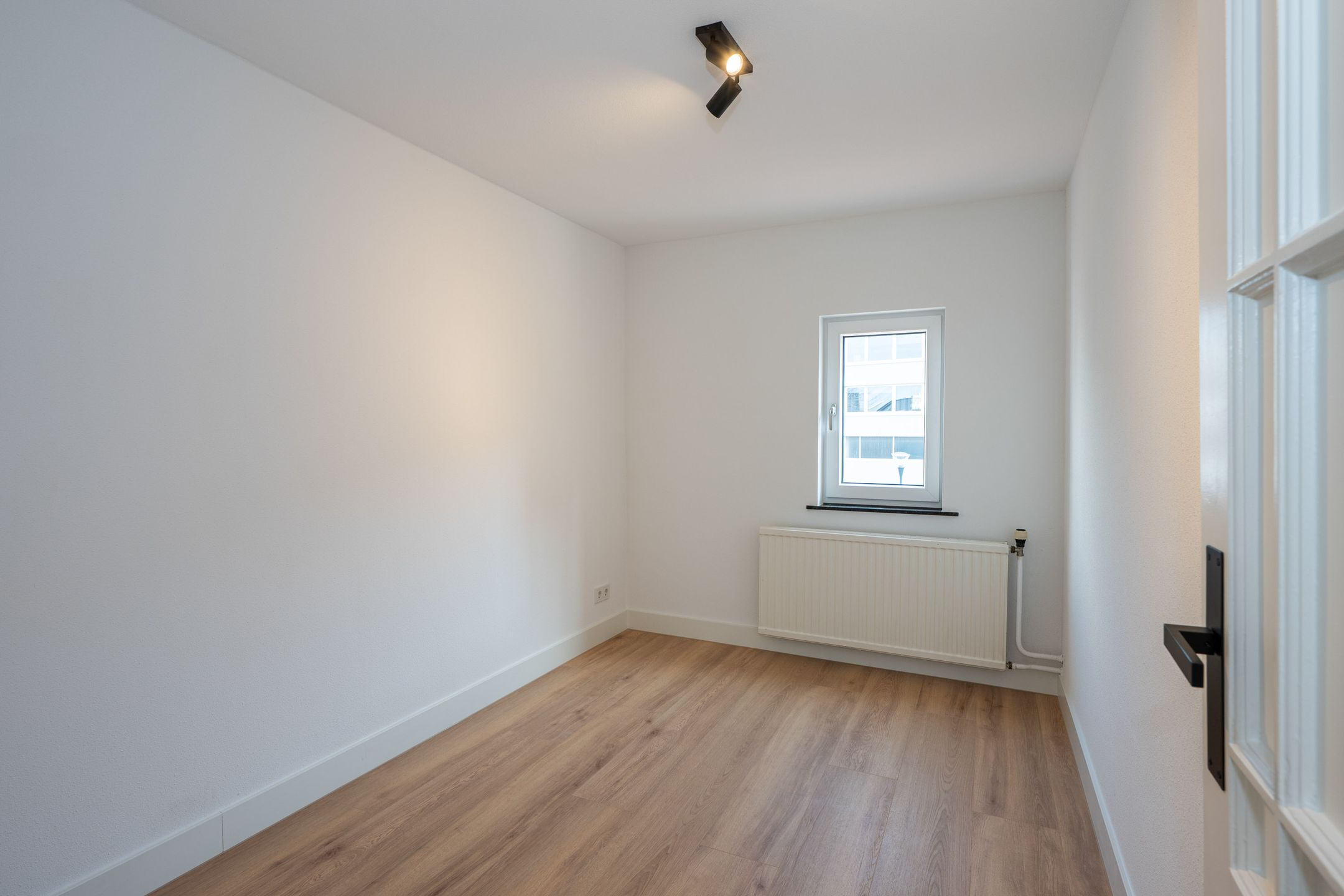 Photo 12 of Kerkstraat 35
