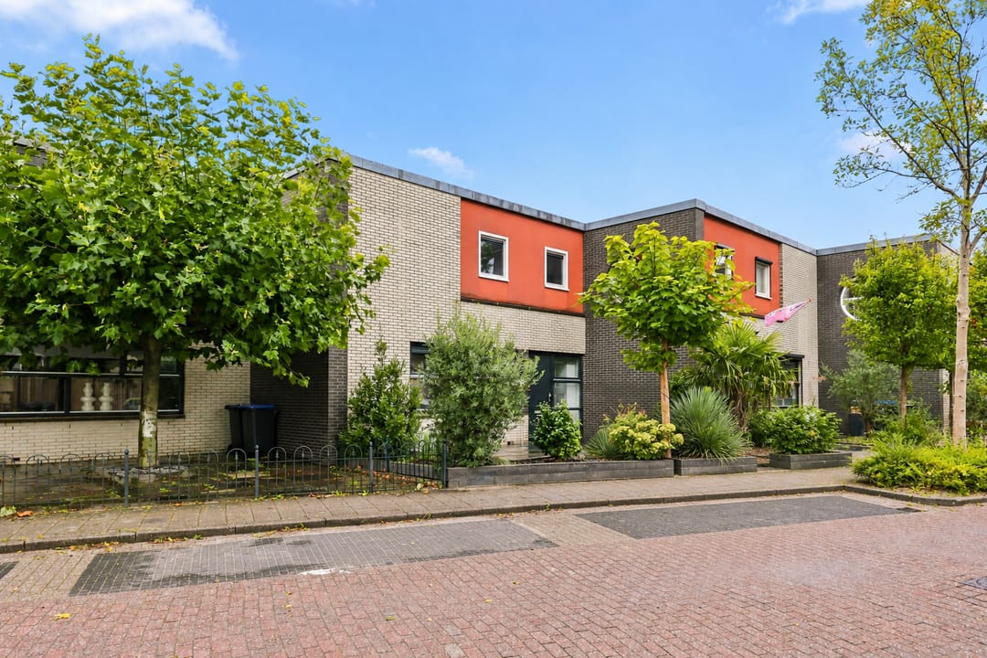 Foto 1 van Louis Armstrongstraat 14