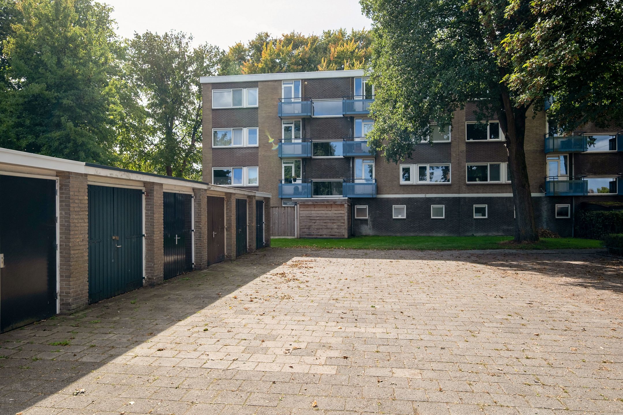 Photo 24 of Roelof van Schevenstraat 66