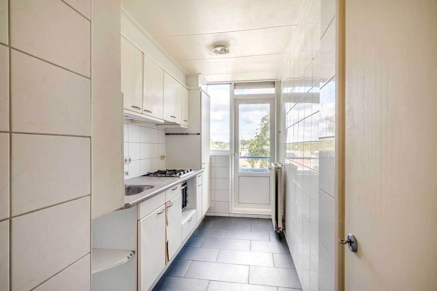 Photo 14 of Roelof van Schevenstraat 66