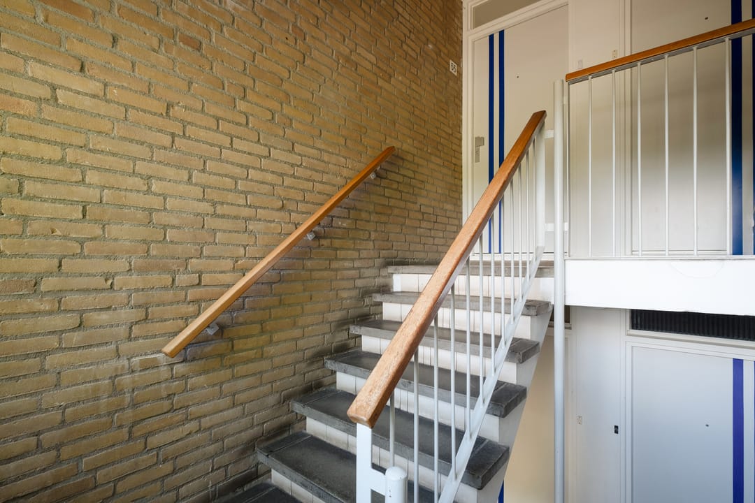 Photo 7 of Roelof van Schevenstraat 66
