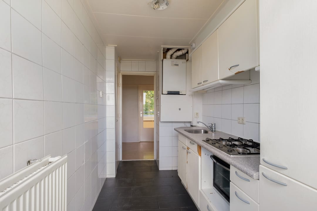 Photo 17 of Roelof van Schevenstraat 66