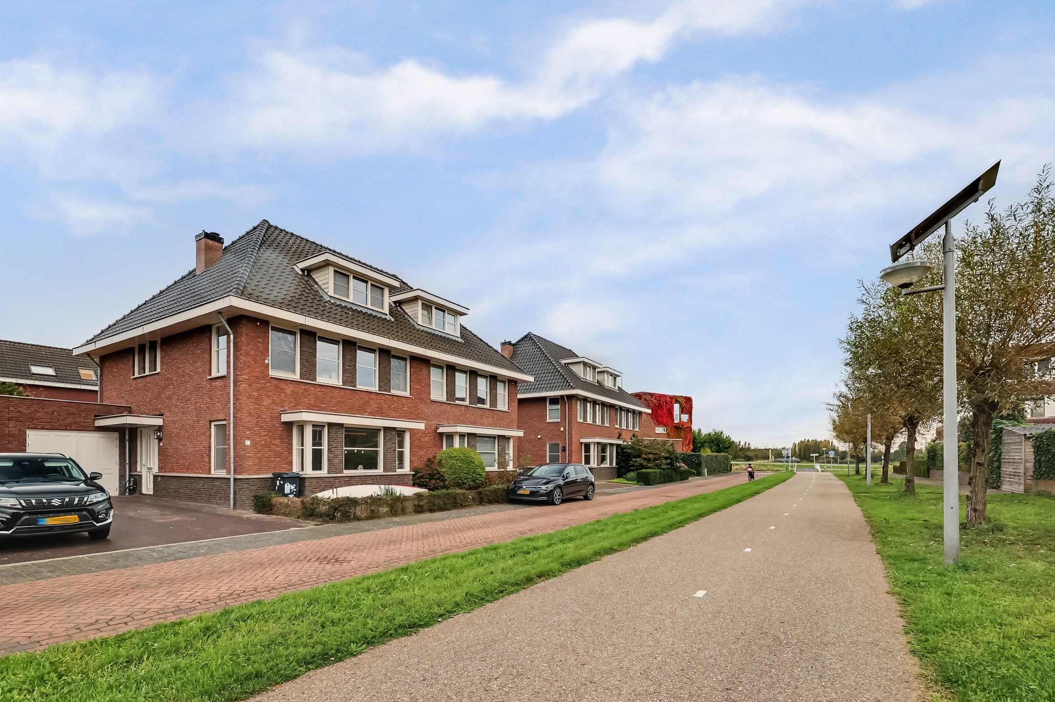 Photo 39 of Etudestraat 7