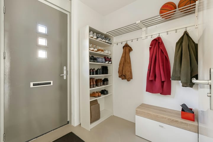 Tussenwoning te koop: Slagenland 13, Assendelft