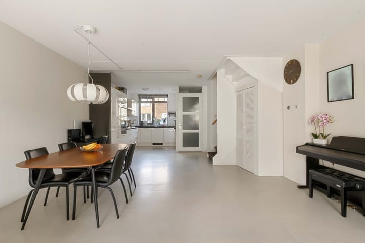 Tussenwoning te koop: Slagenland 13, Assendelft