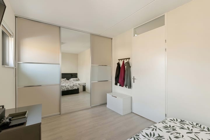 Tussenwoning te koop: Slagenland 13, Assendelft