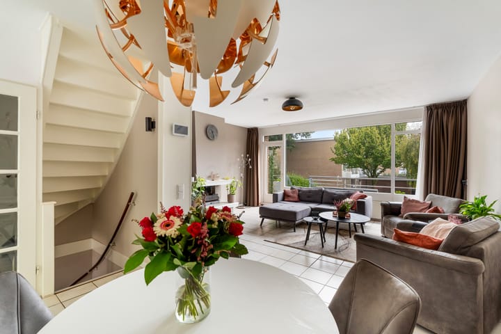 Tussenwoning te koop: Stadhoudersring 29, Zoetermeer