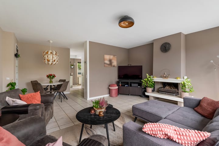 Tussenwoning te koop: Stadhoudersring 29, Zoetermeer