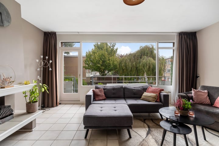 Tussenwoning te koop: Stadhoudersring 29, Zoetermeer