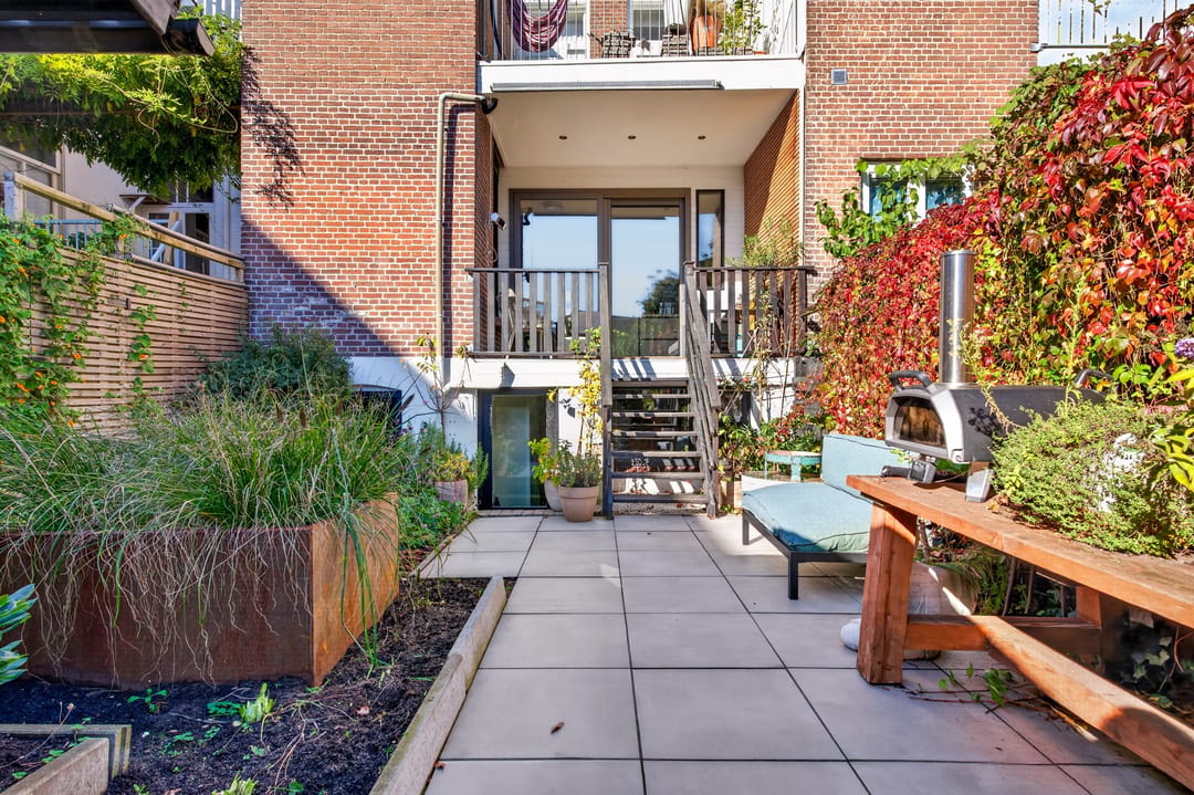 Photo 32 of Graaf Lodewijkstraat 61