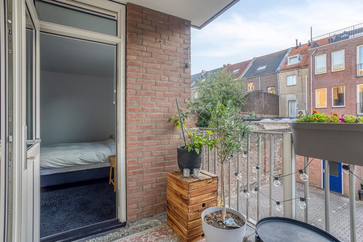 Appartement te koop: Mariagardestraat 74, Roermond