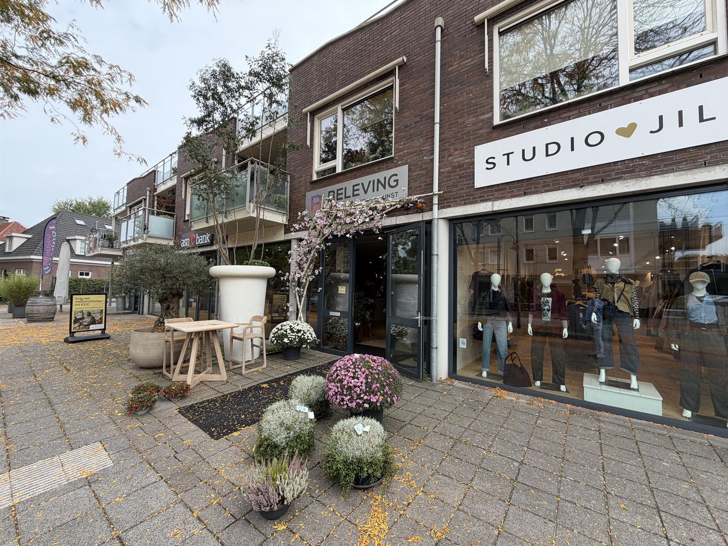View photo 2 of Soesterbergsestraat 31-03