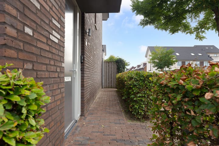 Photo 4 of Kees en Henny de Ruijterstraat 2