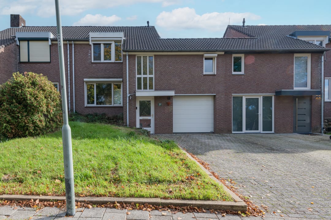 Photo 1 of Rector Meussenstraat 23-B