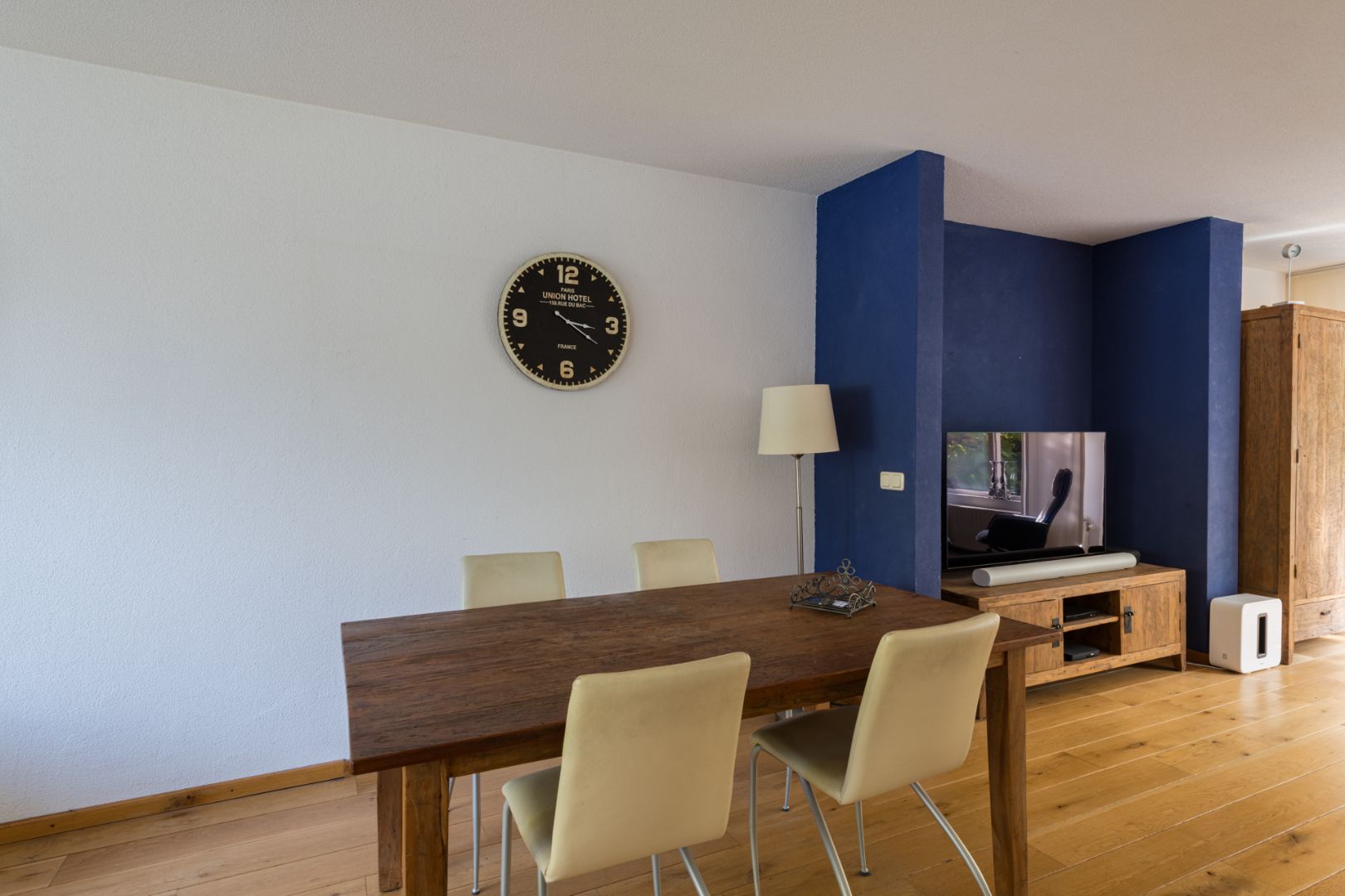 Photo 9 of Rector Meussenstraat 23-B