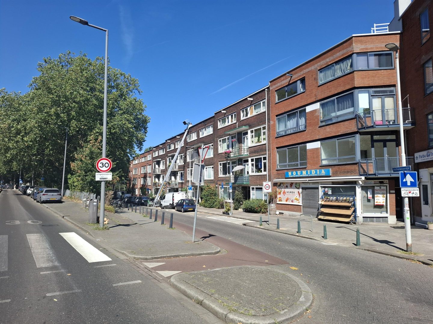 Foto 1 van Mathenesserdijk 126-B01