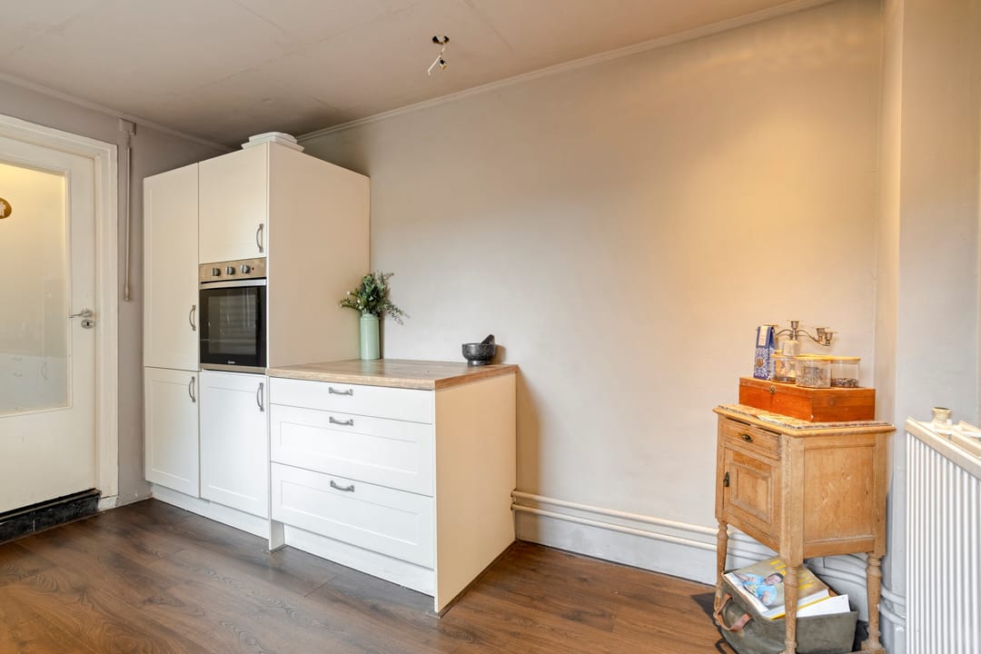 Photo 13 of Willemstraat 21