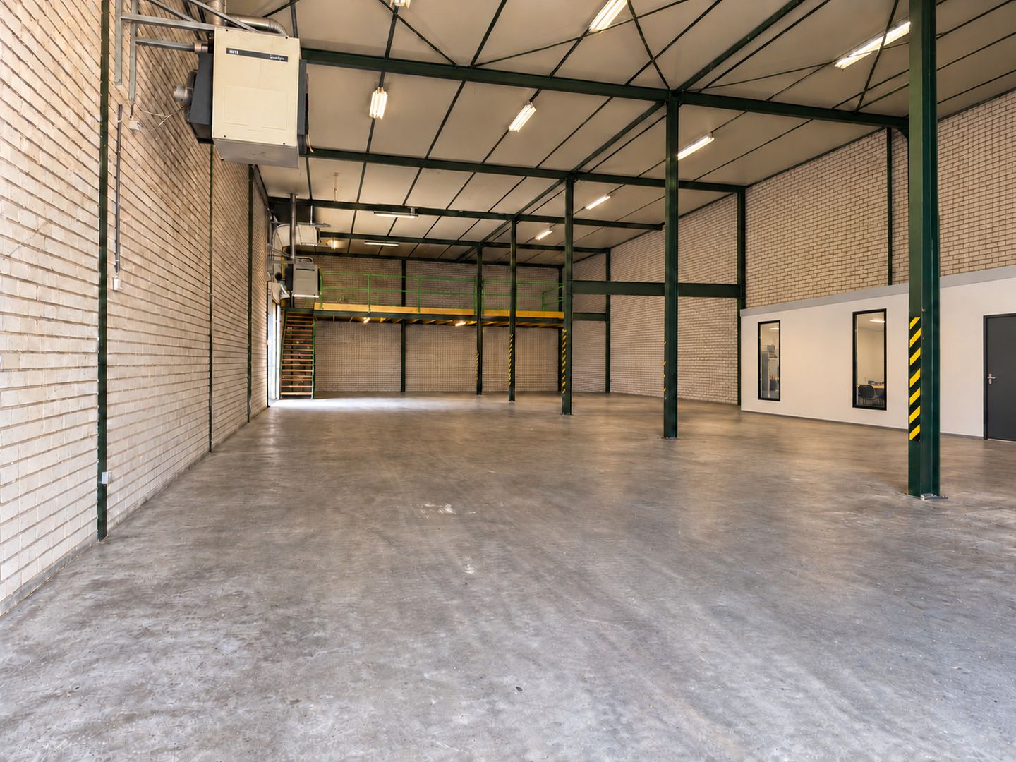 Bekijk foto 3 van Breedijk 14