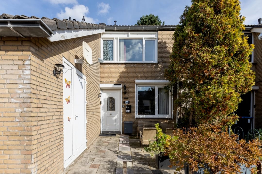 Photo 1 of Hof van Voorne 3