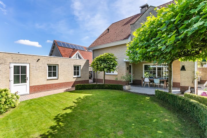 Foto 4 van Couperusstraat 4
